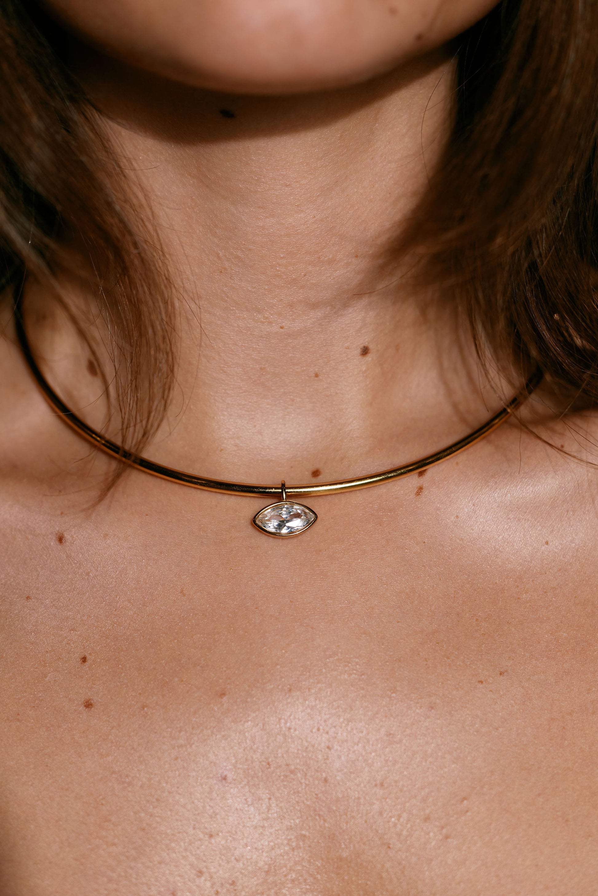 JOLIE CHOKER