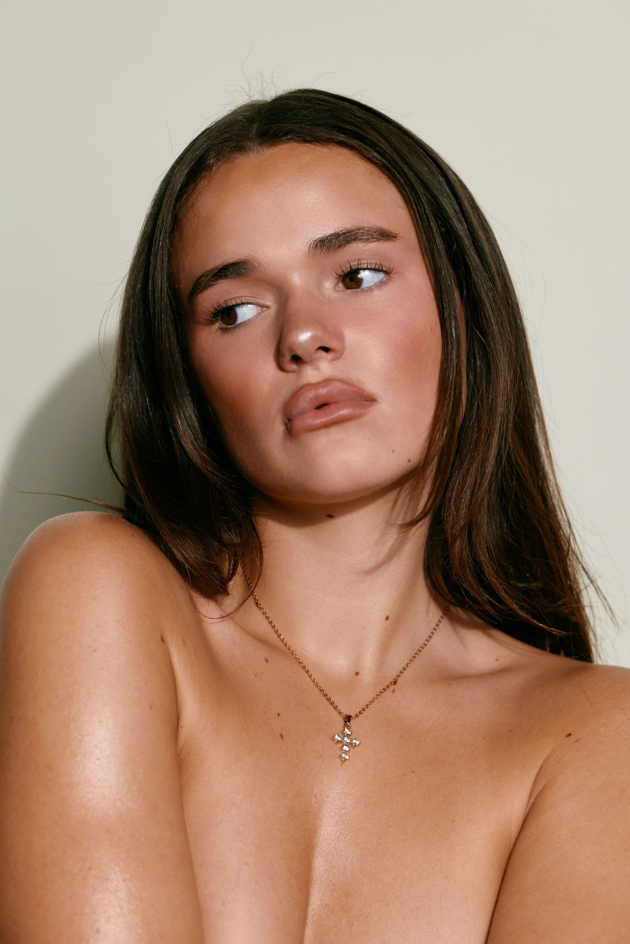 AVE MARIA CROSS NECKLACE