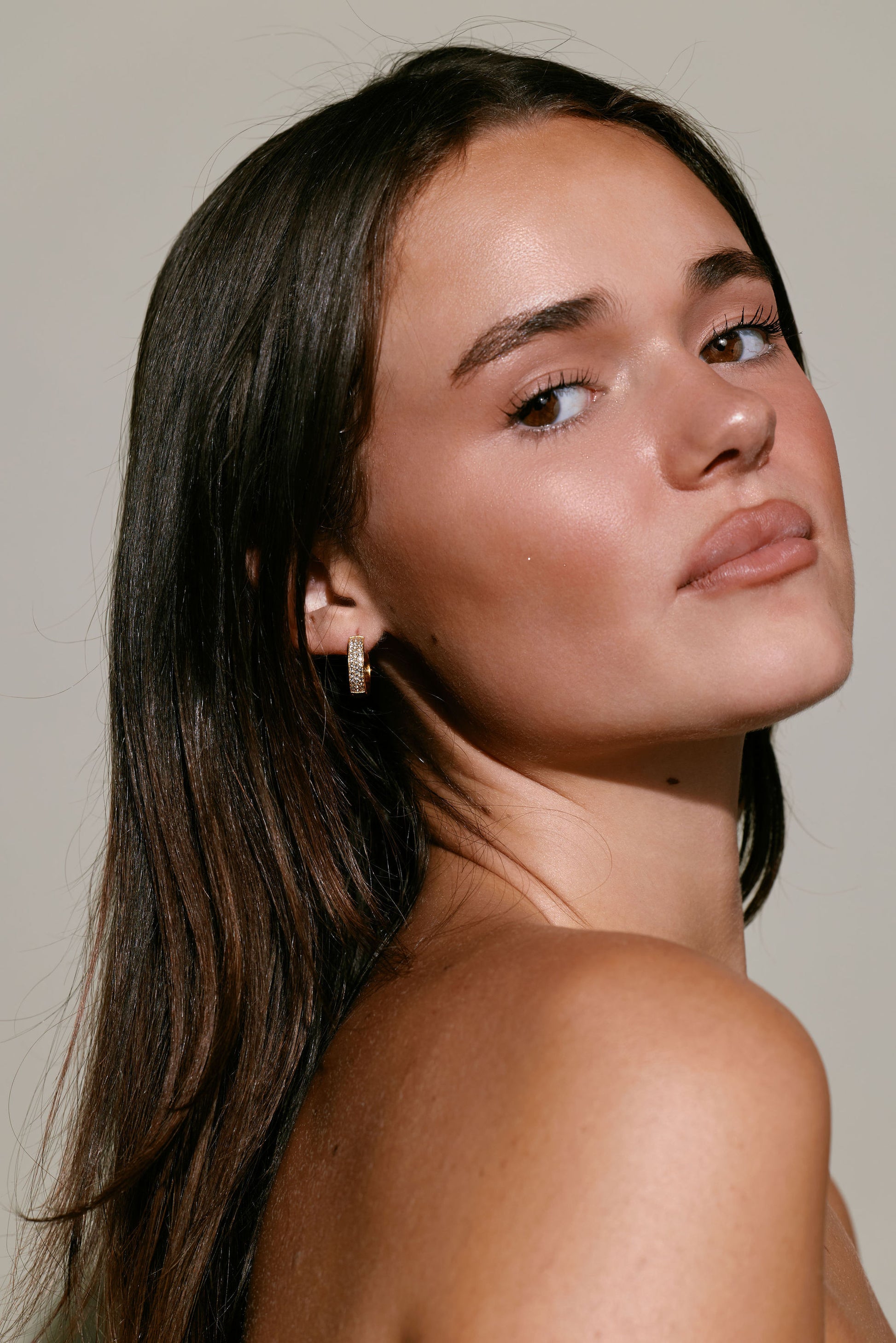 CAPRI HOOPS
