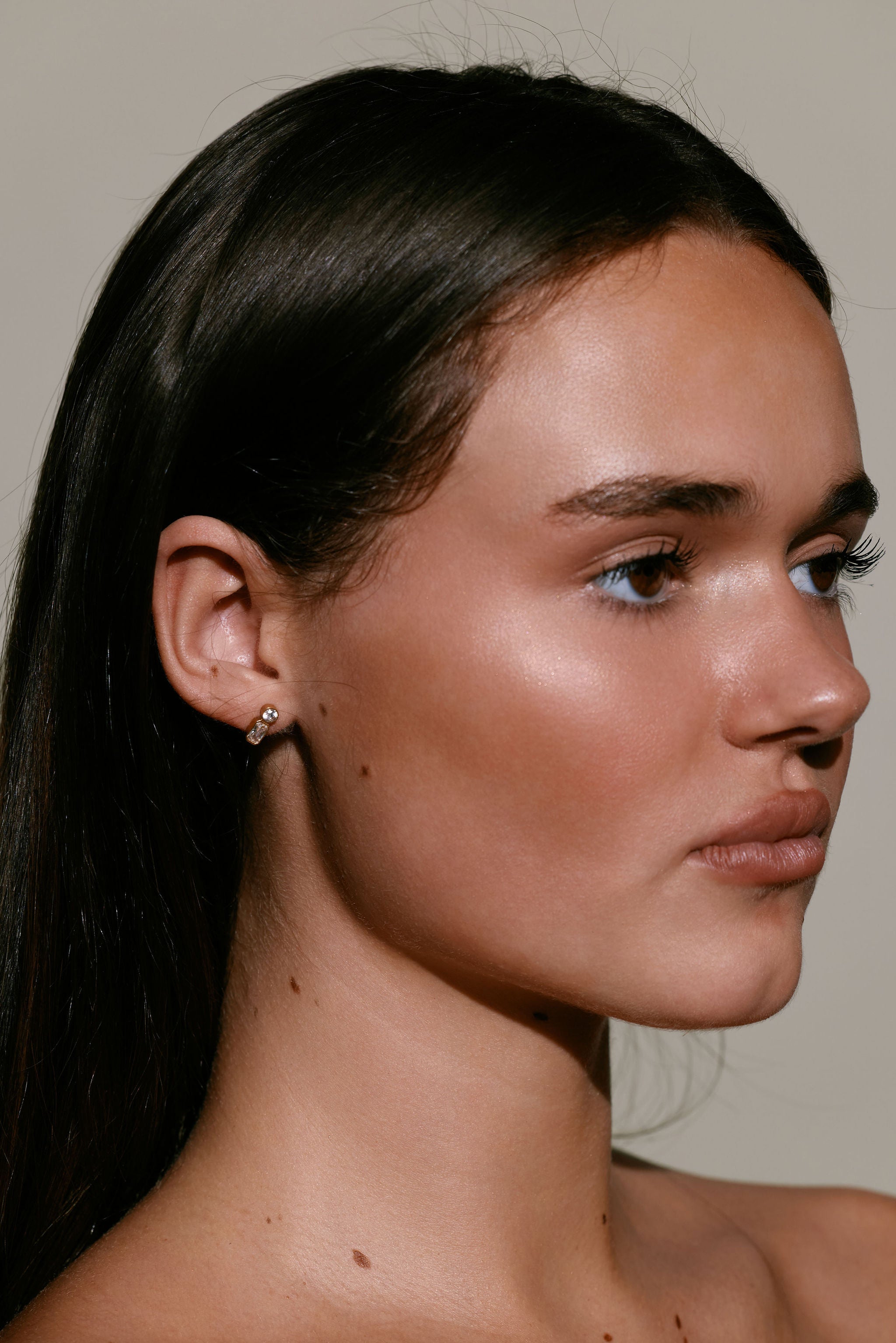 POISE EARRINGS