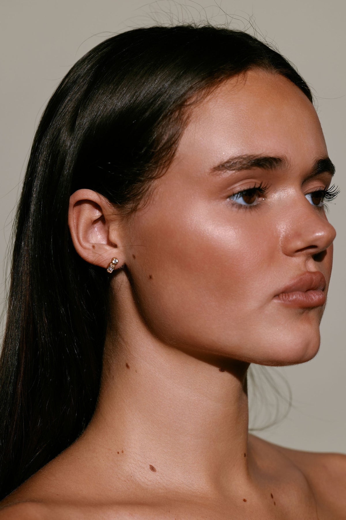 POISE EARRINGS