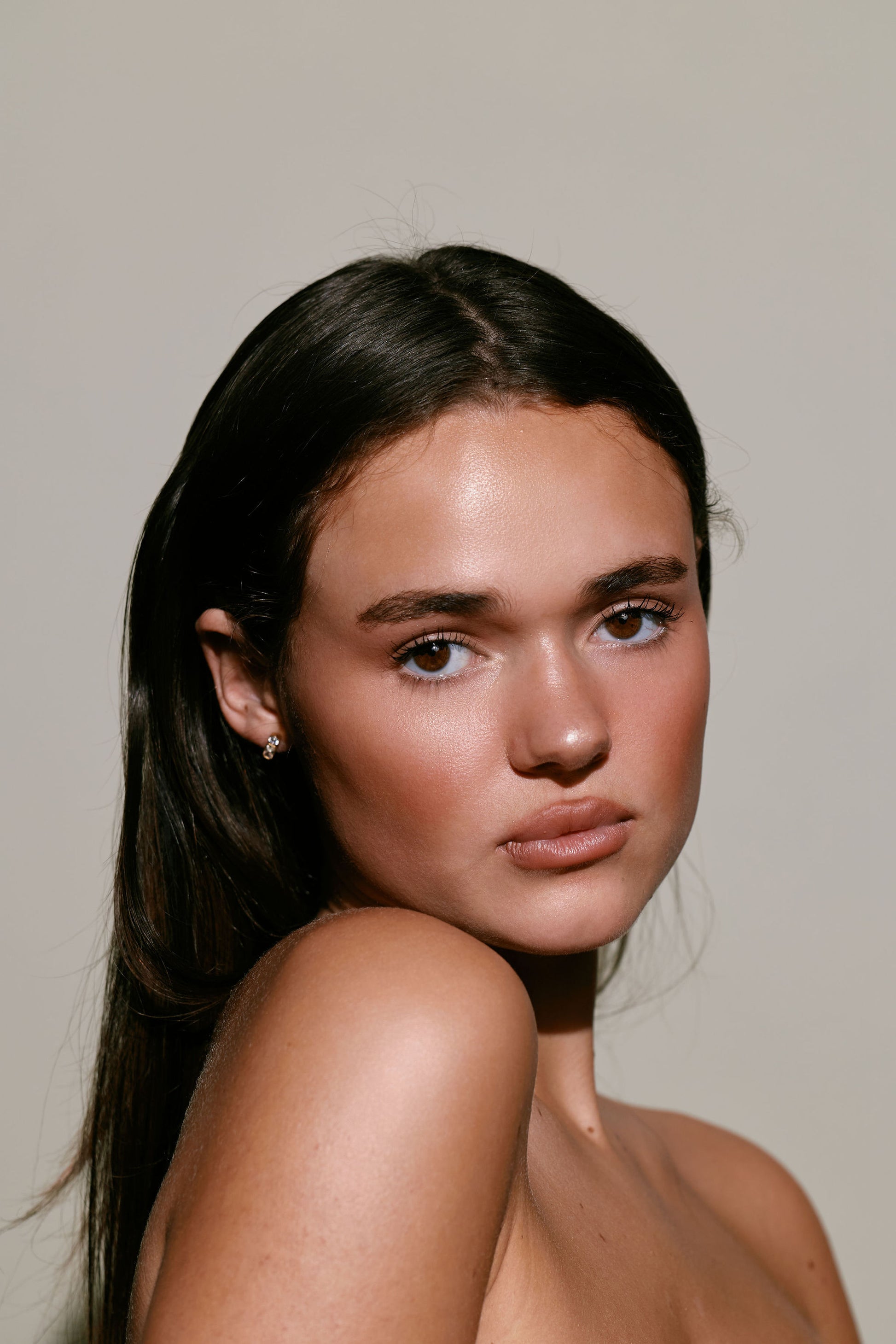 POISE EARRINGS