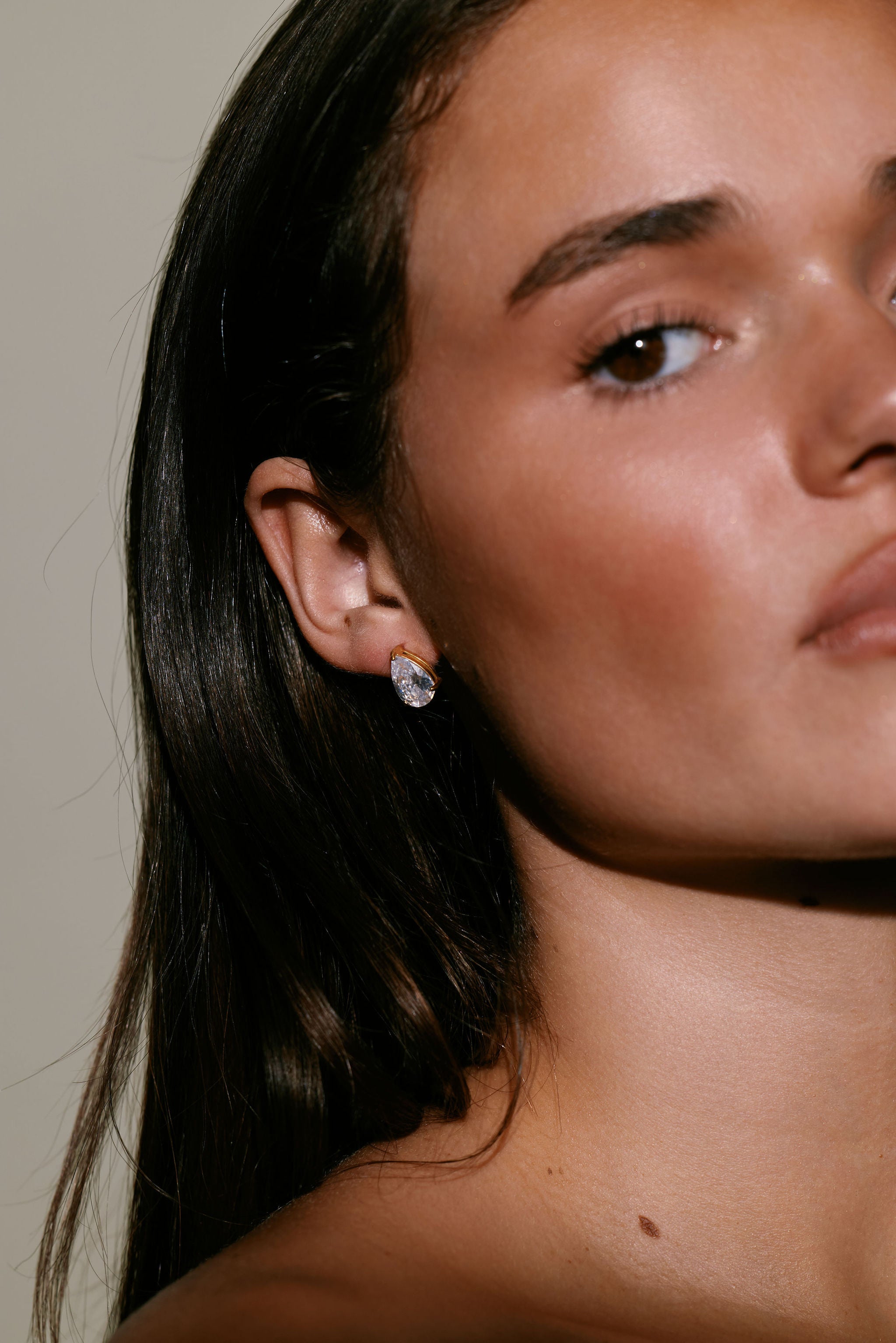 BISOU STUDS