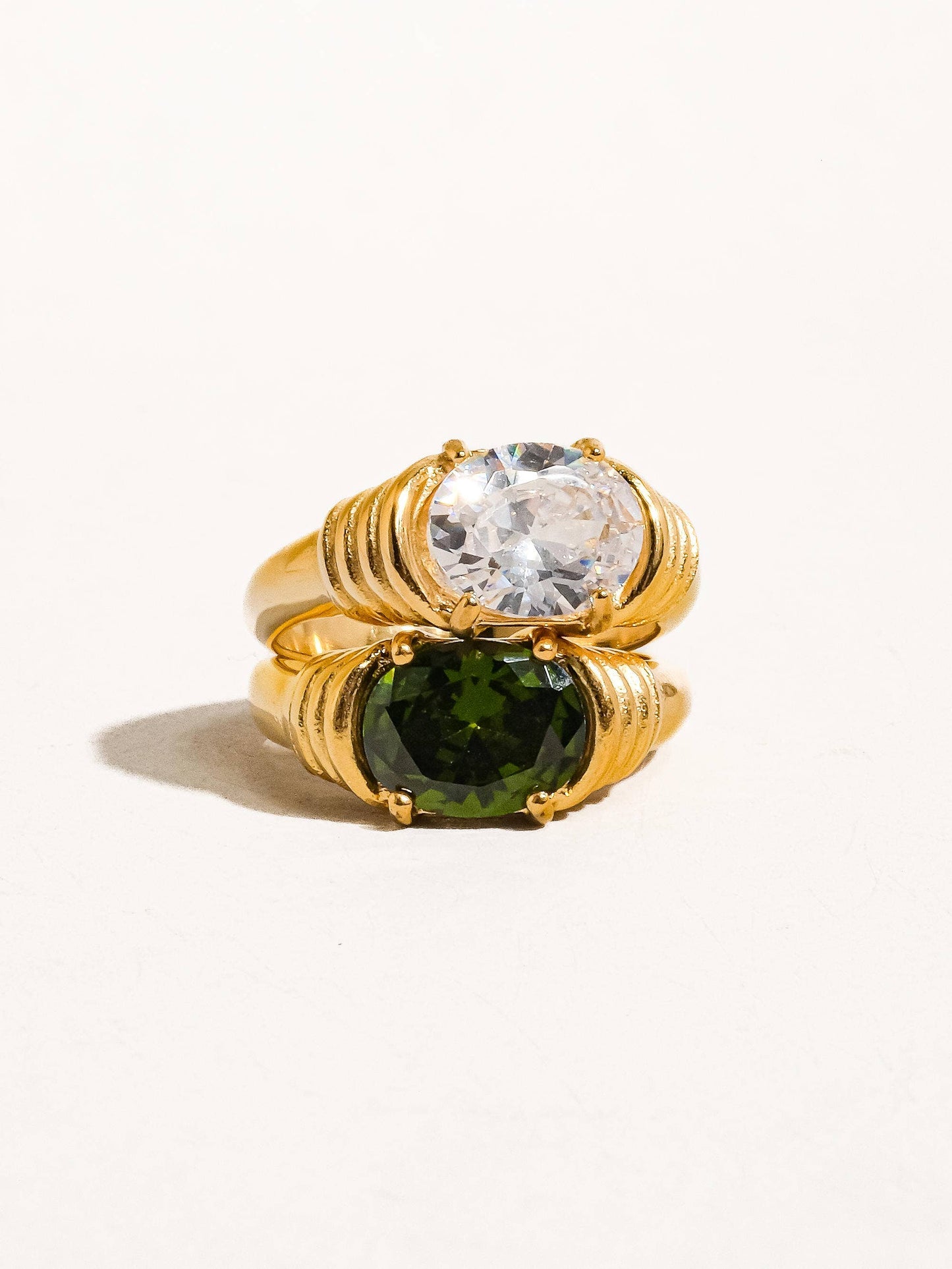 Rhea Band Ring
