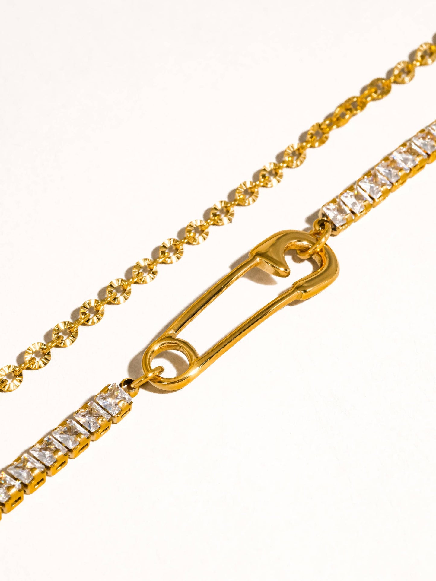 Cove Clip Chain Bracelet