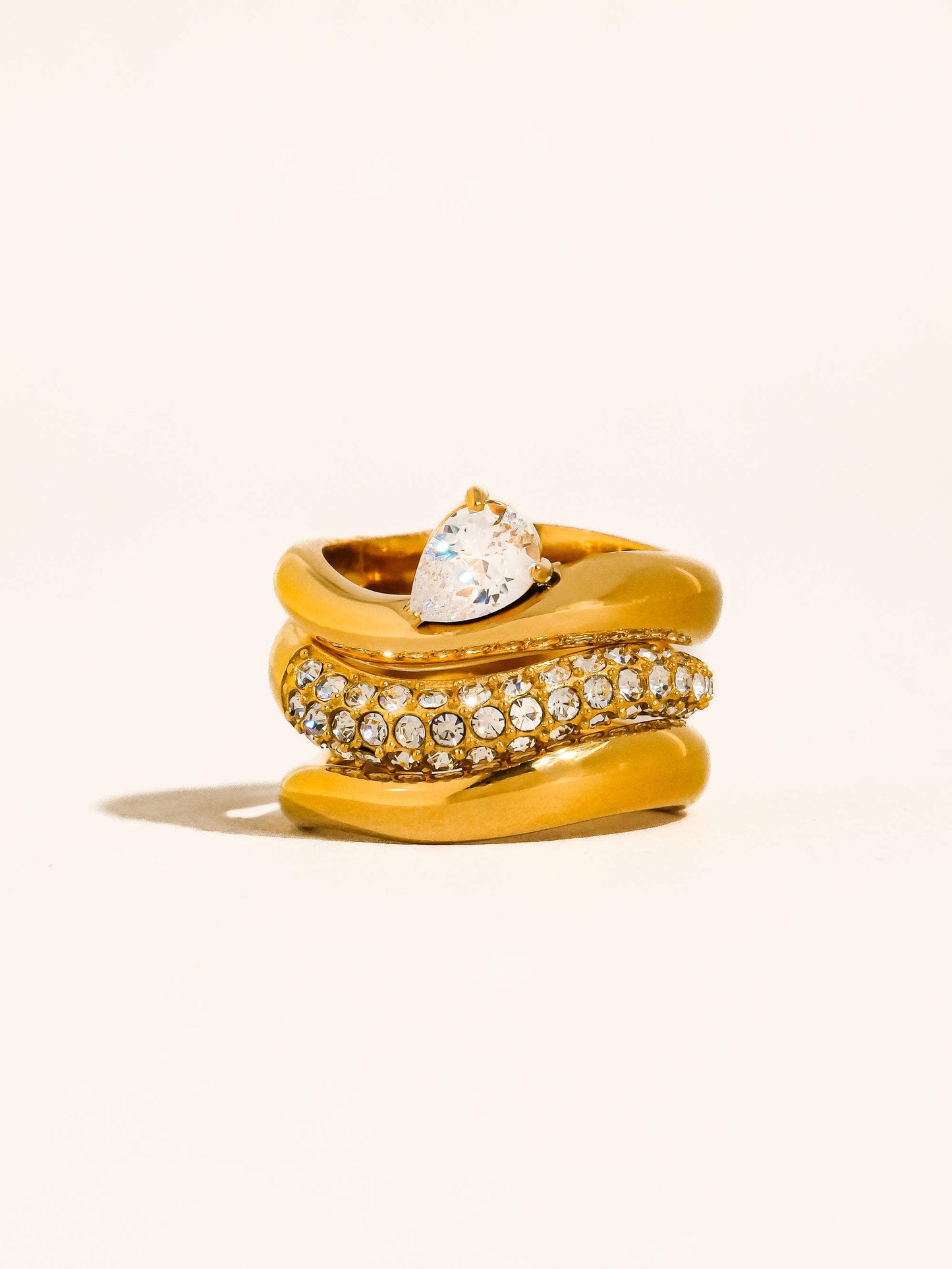 Elys Pear Ring