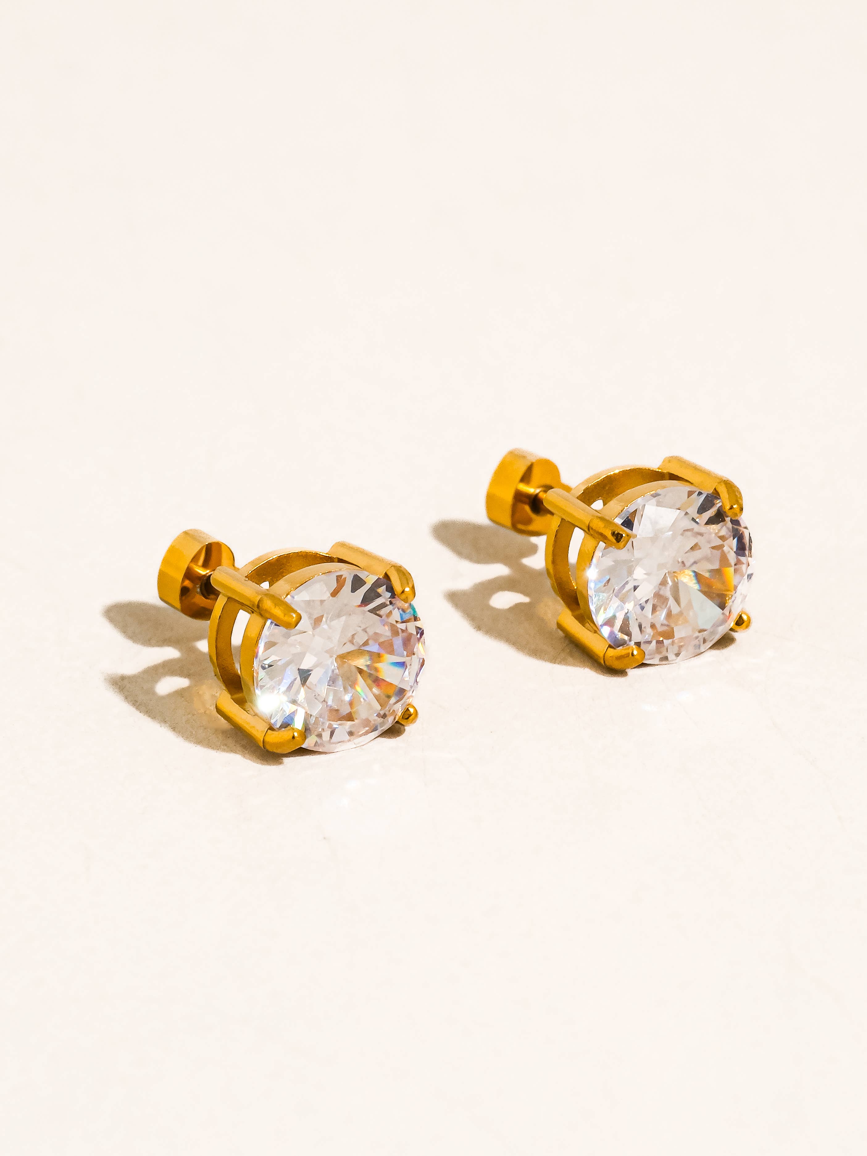 CHERIE STUDS