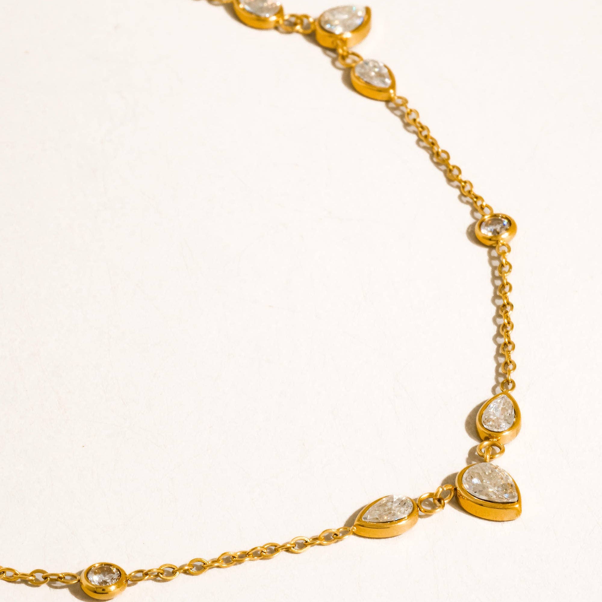 OFF DUTY NECKLACE