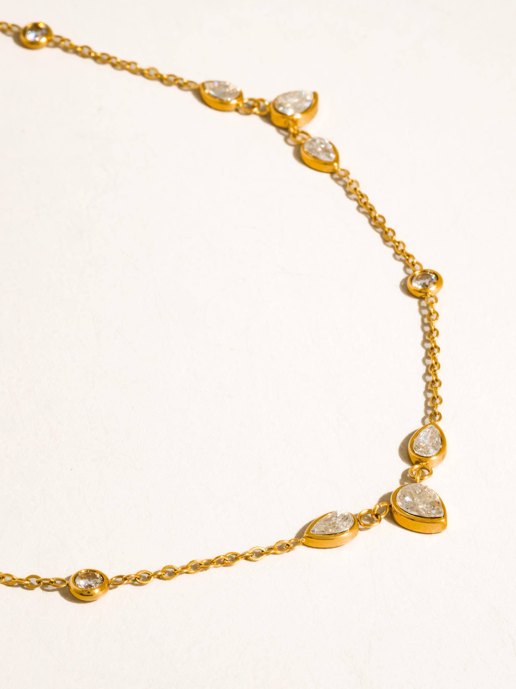 OFF DUTY NECKLACE